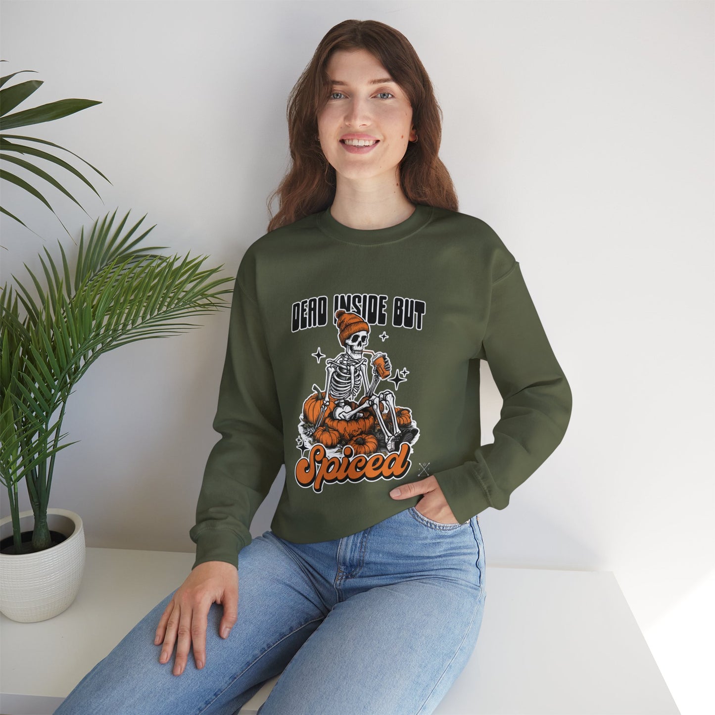 Dead Inside But Spiced - Unisex Heavy Blend™ Crewneck Sweatshirt