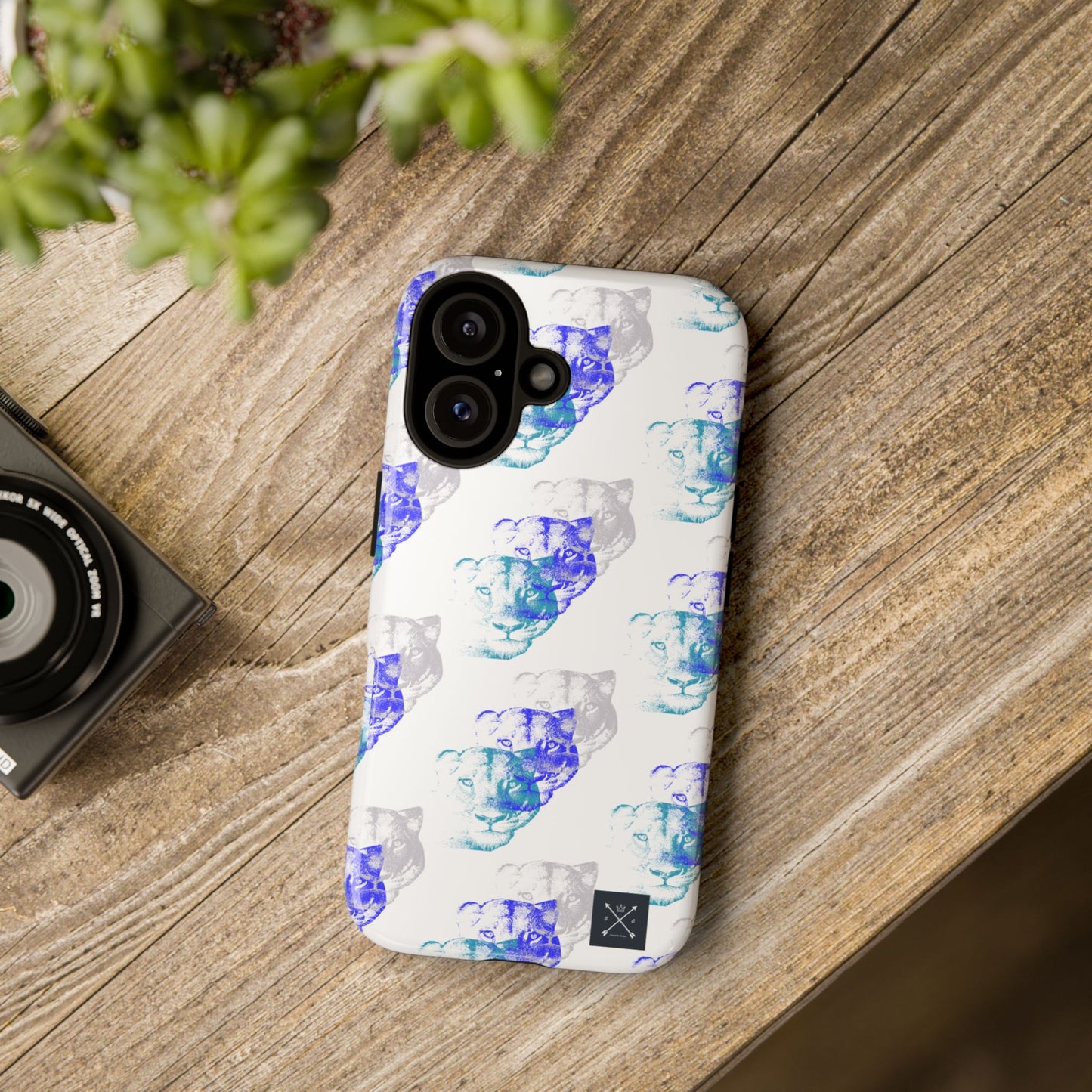Lioness Arising (white/pattern) - Tough Phone Cases