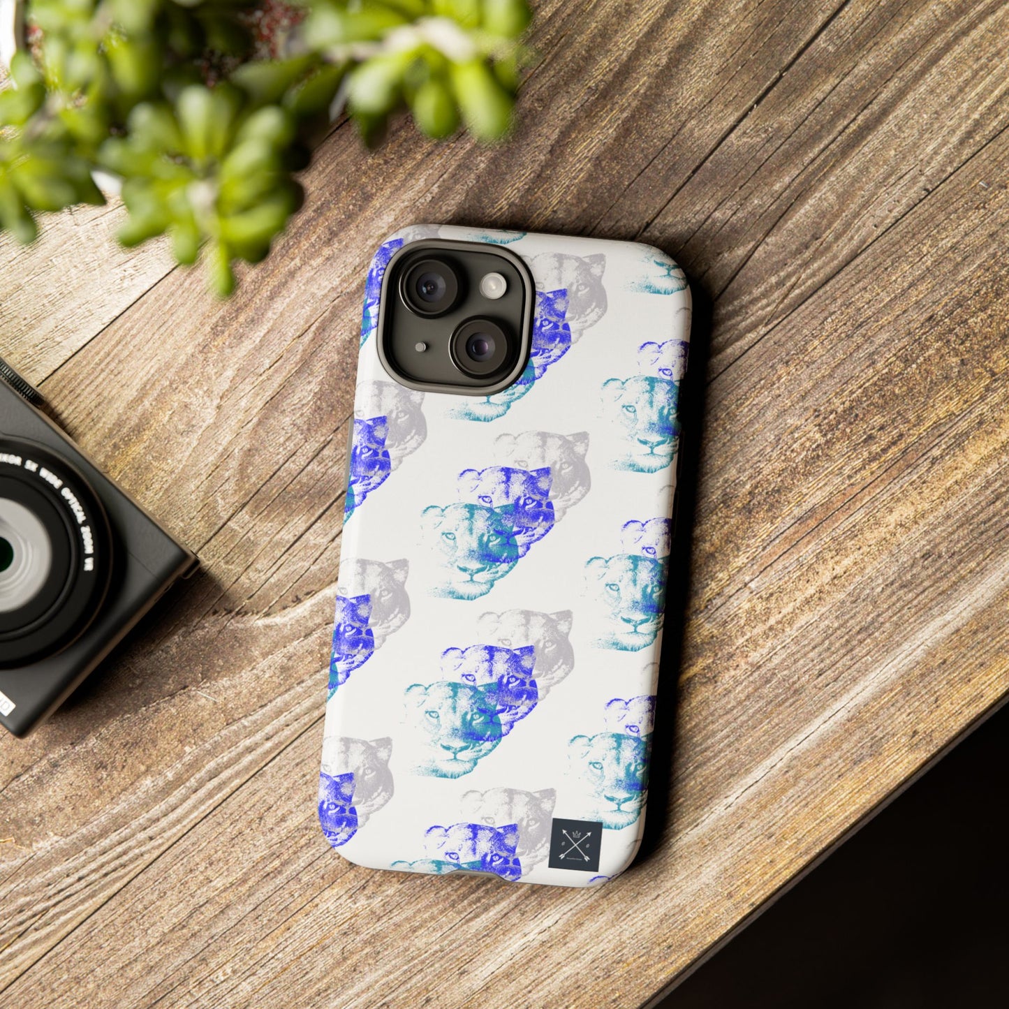 Lioness Arising (white/pattern) - Tough Phone Cases