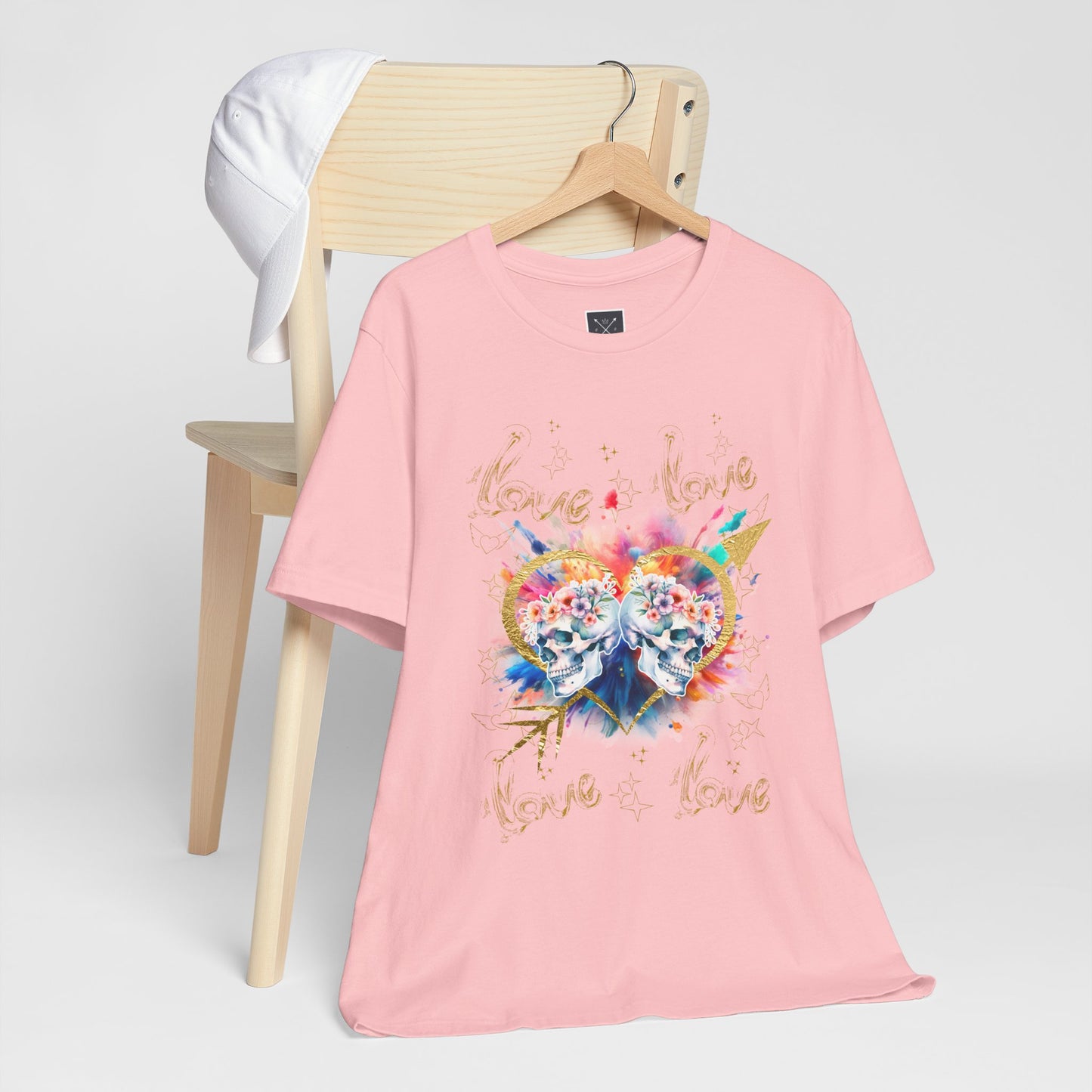 Love is Golden - Unisex Jersey Short Sleeve Tee